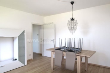 Bozen: komplett sanierte 2-Zimmer-Wohnung in Gries mit traumhafter Aussicht über die Stadt zu verkaufen