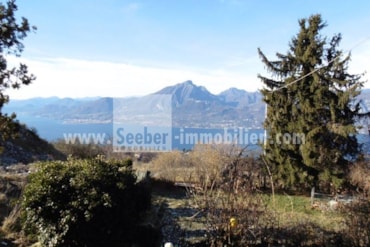 Great construction project to sell a house on Lake Garda in a beautiful location
