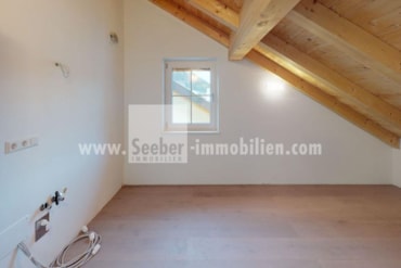 Stilvolles Wohnung im Dachgeschoss in schöner Lage im Hochpustertal in Welsberg nahe des bekannten Pragser Wildsee zu verkaufen
