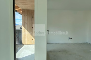 Appartamento quadrilocale con tre camere in vendita a Perca vicino a Brunico