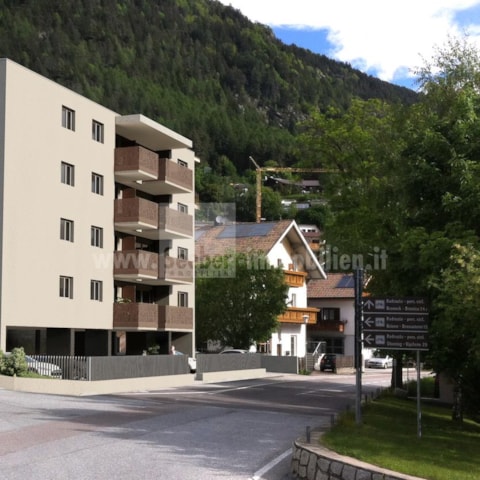 3-Zimmer-Wohnung mit Garten in Mühlbach, von wo aus Sie in 10 Minuten das Skigebiet Gitschberg-Jochtal erreichen, zu verkaufen